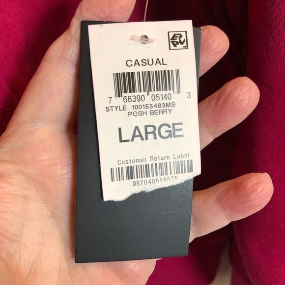 ID IDEOLOGY - 🎉HP🎉 NWT! L Sz L Colorblock 1/4 Zip Pullover in Posh Berry. - Picture 11 of 16